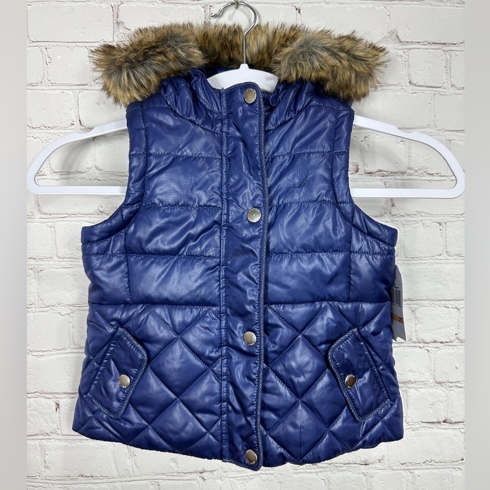Nautica navy blue quilted hooded puffer‎ vest, sz 2T, NWT